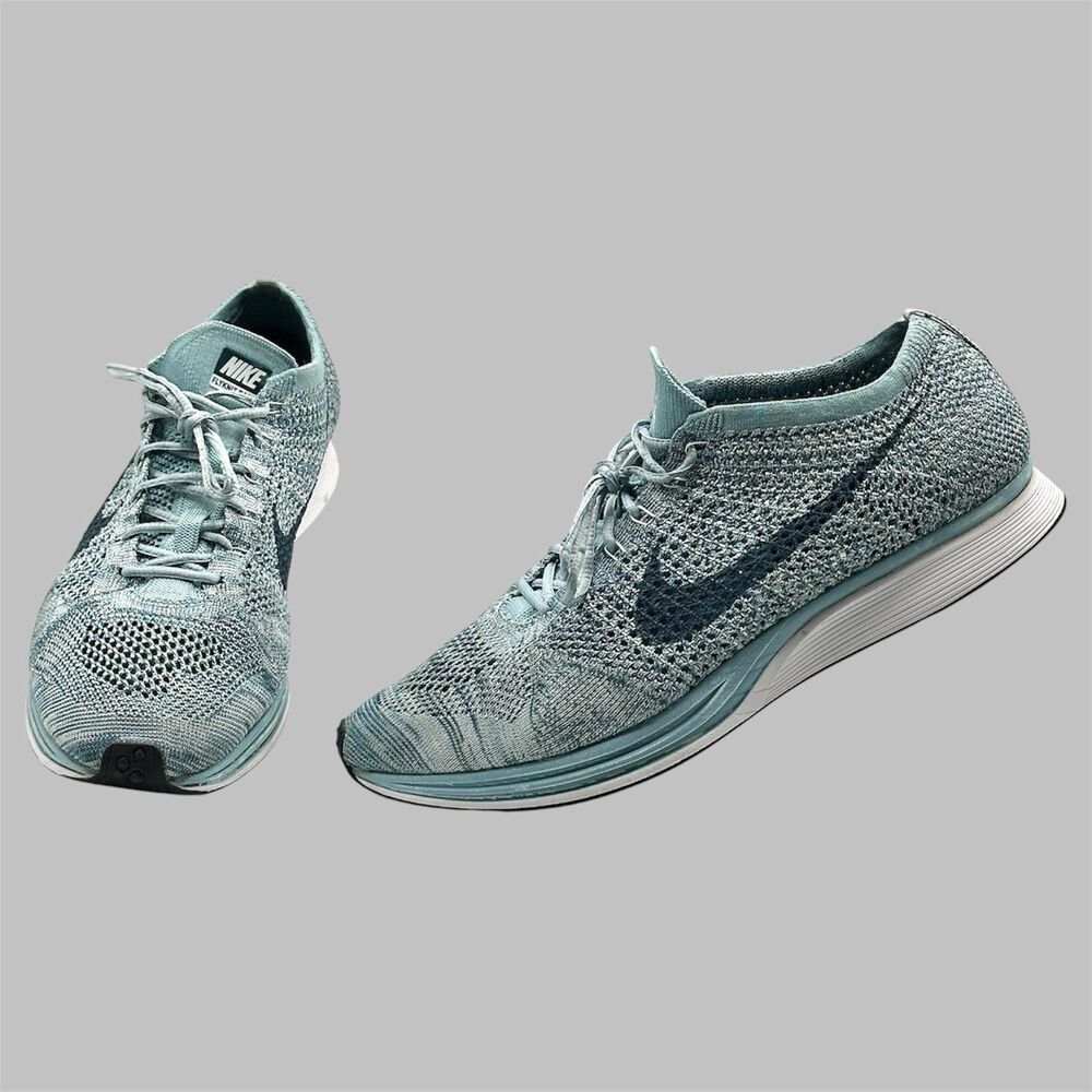 Nike Flyknit Racer Shoes Mens Size 13 Macaroon Legion Blueberry 526628-102